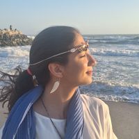 Helia Babayi的照片