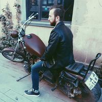 Giorgi Zhorzholiani的照片