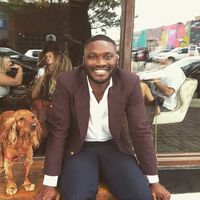 Mayo Akindele的照片