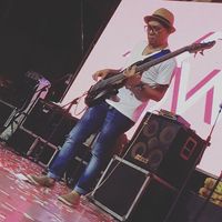 Monkeyboy Delima的照片