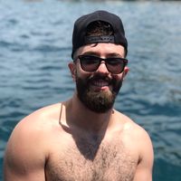 Mouatassim Hennache的照片