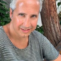 Faruk Ökenli的照片