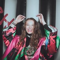 Emma Williamson-Paul的照片