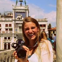 Vivien Hanusa's Photo