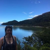 Josie-Leah Tomlinson的照片