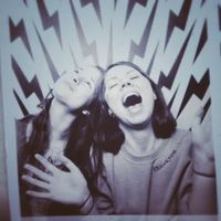 Liza Ottlakán的照片