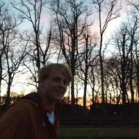 Angus  McDonald的照片