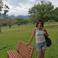 Maria Laura Pinilla的照片