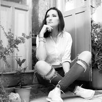 Yulia Valyazhnaya's Photo