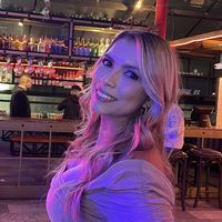 Nazla Perchi's Photo