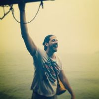 Damir First的照片