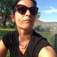 Claudia Huke的照片