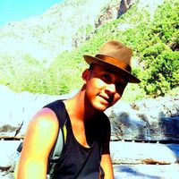 lotfi Marouch的照片