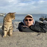 Artyom Shirokov的照片