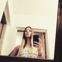 Lucía Anahi Castellanos的照片