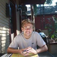 Oscar Van Altena-Vaughan的照片