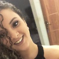 Ariane Araújo的照片