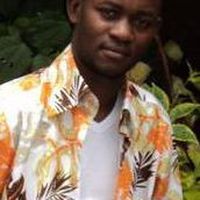 Fotos de Chris Mbogo