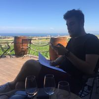 Fotos de Emre Pekedi