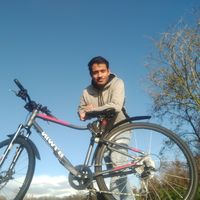 Ishan Tandon's Photo