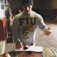 Tomas Calderon的照片