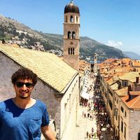 Emre Kirmizitas的照片