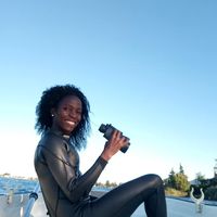 Gloria Bengo的照片