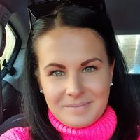 Zsuzsi Sándor的照片