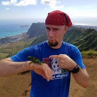 Troy Daniels的照片