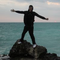 Amir Sadjad Hosseini的照片