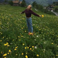 Julia Kardailskaya的照片