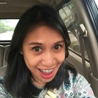 Lia Magdalena's Photo