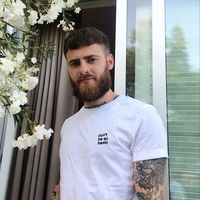 Liubomyr Zubashets的照片