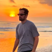 Akhil Lamoria的照片