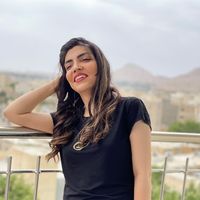 Photos de atefeh Meskarian