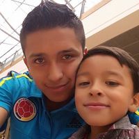 Oscar Lopez Rojas的照片