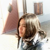 Peace Lapis的照片