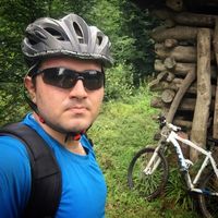 hesam khandi's Photo