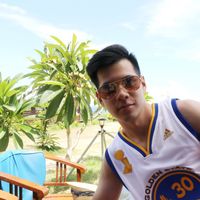 Nicolas  Yang的照片