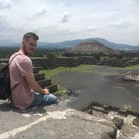 Lindsay Brown's Photo