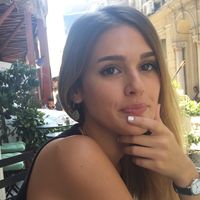 Le foto di Simay Dayıoğlu