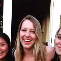 Ali Edmonds的照片