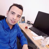 Mousaa Chikh的照片