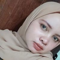 Intan  Herera's Photo