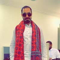 Fotos de Qamar Siraj