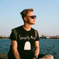 Andrey Tihonov的照片