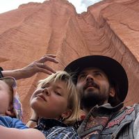 Mark, Taisiia & Serafina Shein's Photo