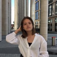 Anastasiia Slepchenok的照片