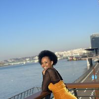 Abaasa Julian的照片