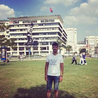 burak özbek的照片